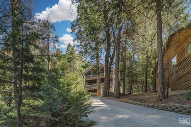 8713 Old State Rd, Wofford Heights, CA 93285 - photo 2