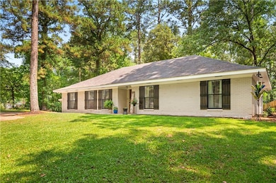 604 Holiday Cir, Pineville, LA 71360 - photo 7