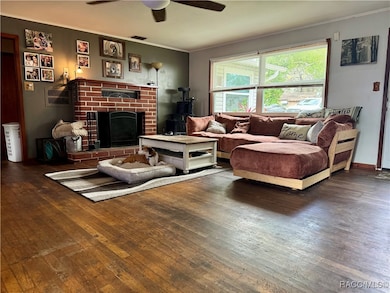 Spacious living area with fireplace
