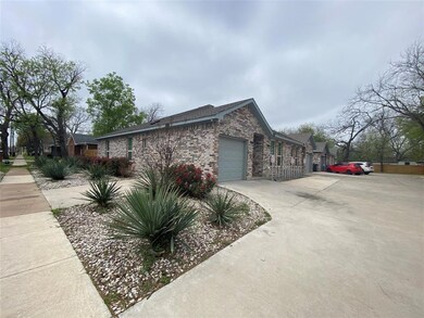 301 E Willingham St unit A, Cleburne, TX 76031 - photo 2