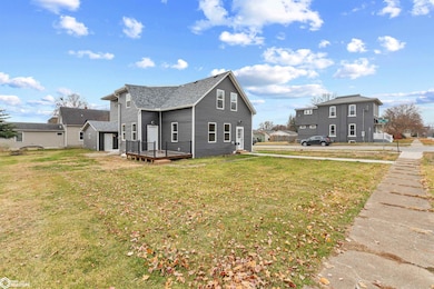 2319 Sunnyside Ave, Burlington, IA 52601 - photo 2