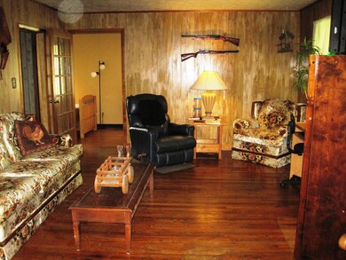 Additional living room