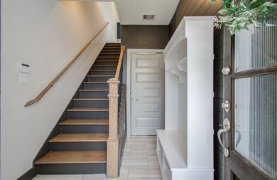 2812 Grand Fountains Dr unit I, Houston, TX 77054 - photo 5