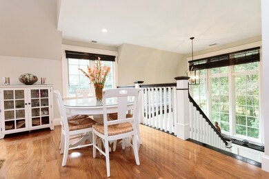 17 Pembroke Rd, Wellesley, MA 02482 - photo 5