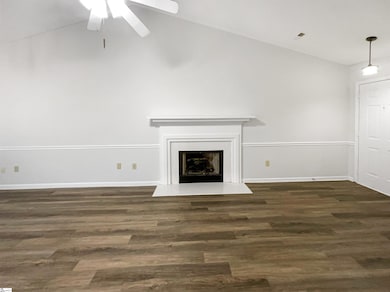 3 E Fall River Way, Simpsonville, SC 29680 - photo 3