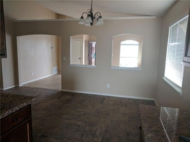 11531 Flor Liatris Dr, Socorro, TX 79927 - photo 4
