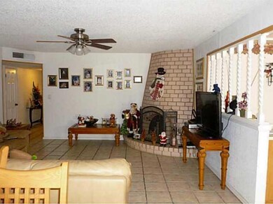 10744 Janway Dr, El Paso, TX 79935 - photo 3
