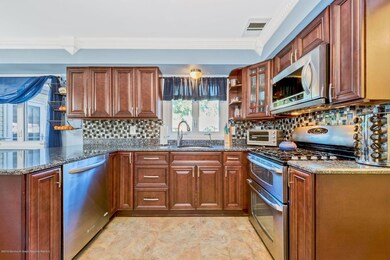 379 Matawan Ave, Cliffwood, NJ 07721 - photo 7