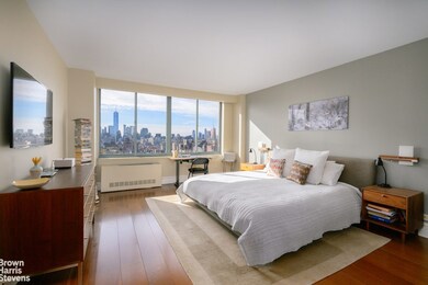 Grosvenor House unit 22A, New York, NY 10011 - photo 5
