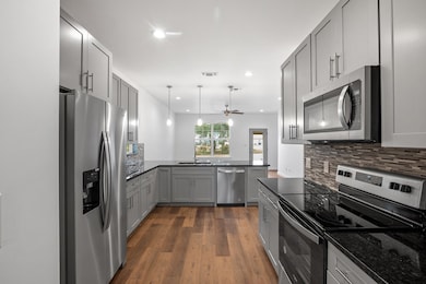 149 Feather Way, Fredericksburg, TX 78624 - photo 5