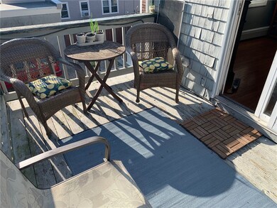 21 Pope St unit 2, Newport, RI 02840 - photo 4