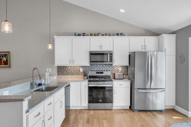 5 Remington Dr unit 904A, East Hampstead, NH 03826 - photo 2