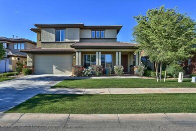 Front_of_Home_2.jpg