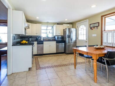 37 Parke Ave, Quincy, MA 02171 - photo 3