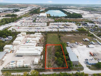 6110 Norwich St, Houston, TX 77028 - photo 3