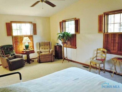 303 Pine Rd, Woodville, OH 43469 - photo 7