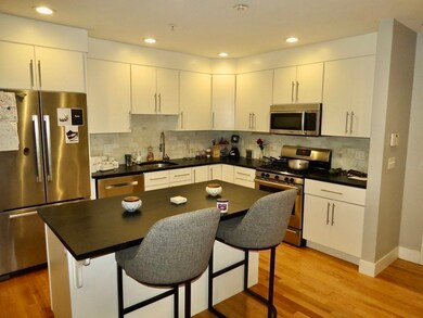 157 Hancock St unit 14, Quincy, MA 02171 - photo 2