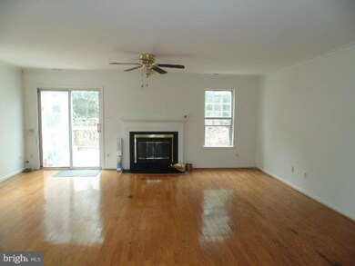 4192 Pleasant Meadow Ct unit 102A, Chantilly, VA 20151 - photo 7