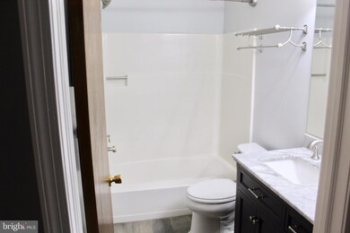 408 Summit Ave, Perkasie, PA 18944 - photo 7