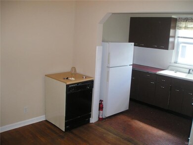 1719 Tremont St unit upper, Allentown, PA 18104 - photo 3