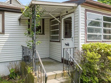 2 W Milton St, Hyde Park, MA 02136 - photo 4