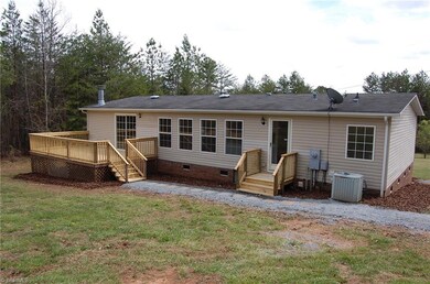4081 Nc Highway 42 S, Asheboro, NC 27205 - photo 5
