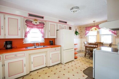 21 West St, Biddeford, ME 04005 - photo 7