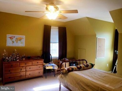 7165 Cornfield Ln, Rhoadesville, VA 22542 - photo 6