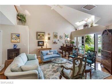 569 Park Shore Dr, Naples, FL 34103 - photo 4