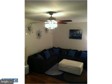 267 Green Briar Ct unit 267, Newtown Square, PA 19073 - photo 2