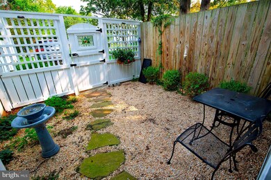 901 Monroe St, Annapolis, MD 21403 - photo 3