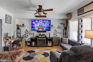 217 E Linden Ave, Lindenwold, NJ 08021 - photo 5