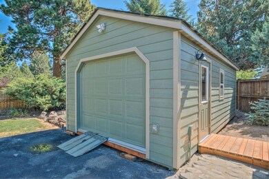 61076 Ferguson Ct, Bend, OR 97702 - photo 5