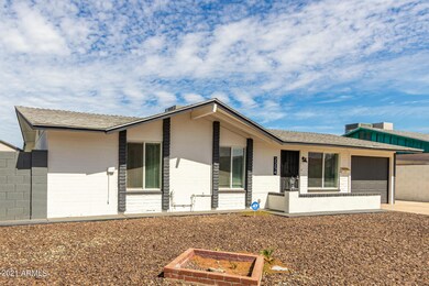 FRONT VIEW -6