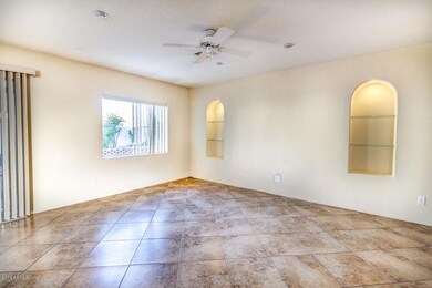 IMG_6556_7_8_Interior 2-1