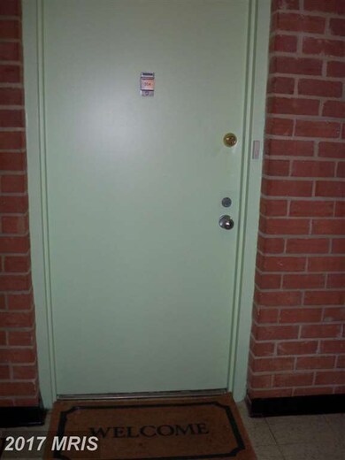 2301 Olson St unit 304, Temple Hills, MD 20748 - photo 3