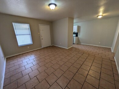 4348 Sullivan St unit 3, Beaumont, TX 77705 - photo 3