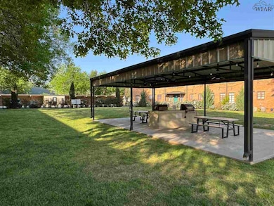 3701 Southmoor Ln unit . E12, Wichita Falls, TX 76302 - photo 2