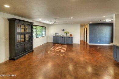 Great Room & Dining Area