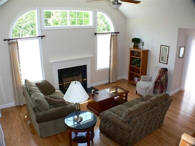 14 Rockville Meadows unit 14, Millis, MA 02054 - photo 7