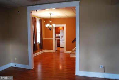 4333 Ridge Ave, Halethorpe, MD 21227 - photo 4