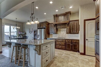 2820 SE 8th St, Moore, OK 73160 - photo 7