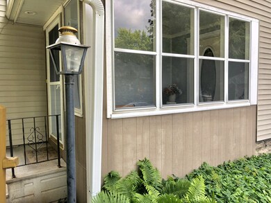 ENCLOSED FRONT PORCH - POST LIGHTING -