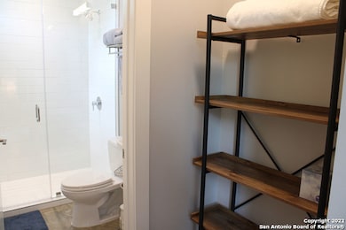 318 W Grayson St unit 304, San Antonio, TX 78212 - photo 6