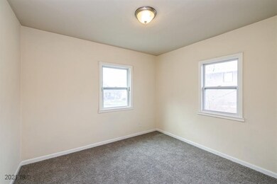 2431 SE 8th St, Des Moines, IA 50315 - photo 7