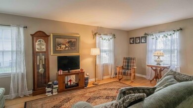 423 N Griffith Blvd, Griffith, IN 46319 - photo 5