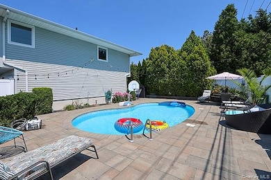 12 Barnum Ave, Plainview, NY 11803 - photo 2