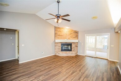 19 Dulverton Dr, Bella Vista, AR 72715 - photo 5