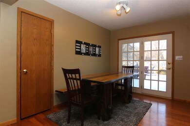 2406 Loma St, Cedar Falls, IA 50613 - photo 5