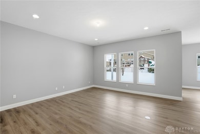 889 Reeder Cir, Dayton, OH 45458 - photo 7